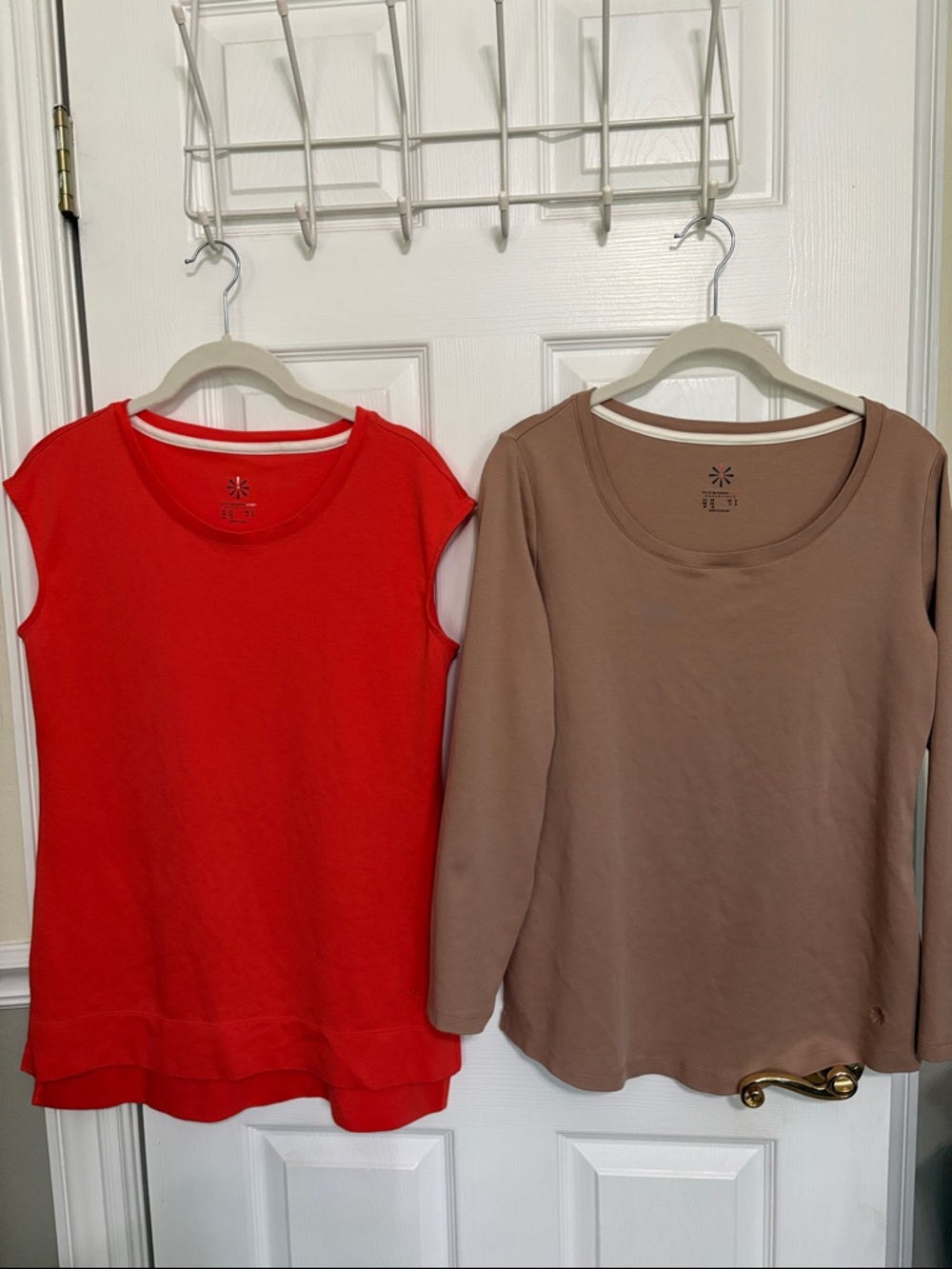 2 Isaac Mizrahi Cotton Sleeveless Long Sleeves Tops Tees Orange Tan Sporty